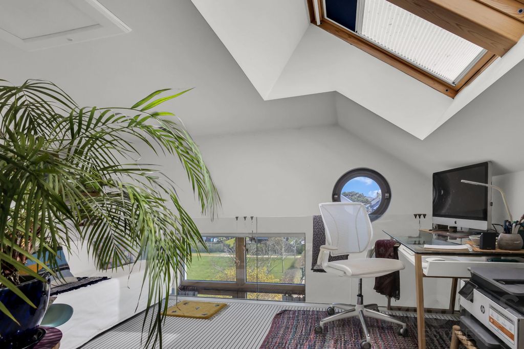 Additional image 8 of 3 bed semi-detached house for saleMoncrieff Gardens, Hythe CT21