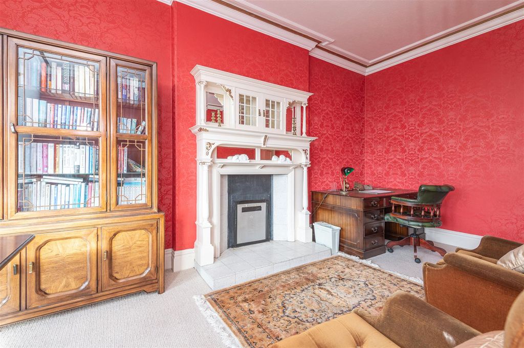 Additional image 23 of 6 bed semi-detached house for salePark Drive, Huddersfield HD1