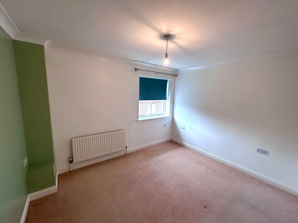 Additional image 4 of 2 bed maisonette for salePark Street, Hungerford RG17