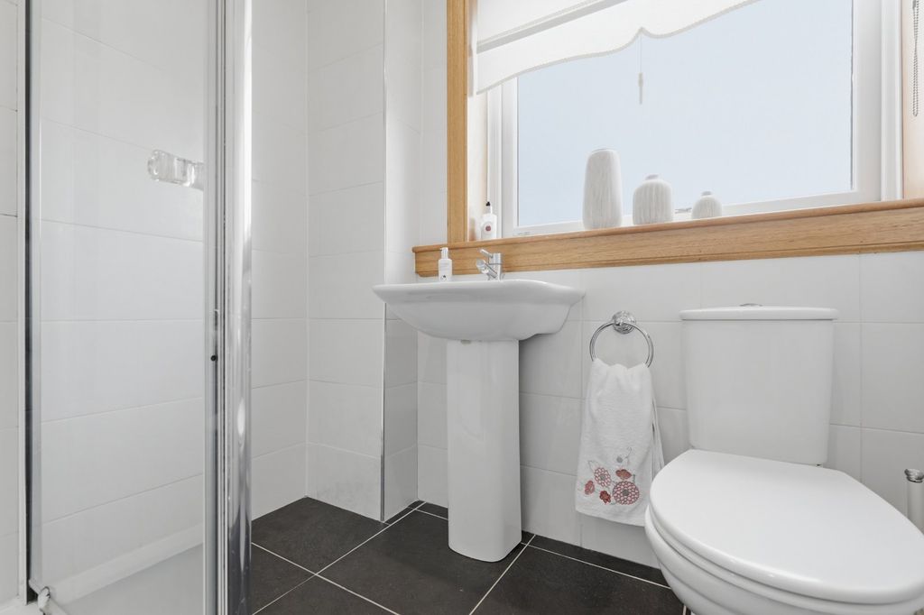 Additional image 17 of 3 bed terraced house for saleLinnet Avenue, Spateston, Renfrewshire PA5