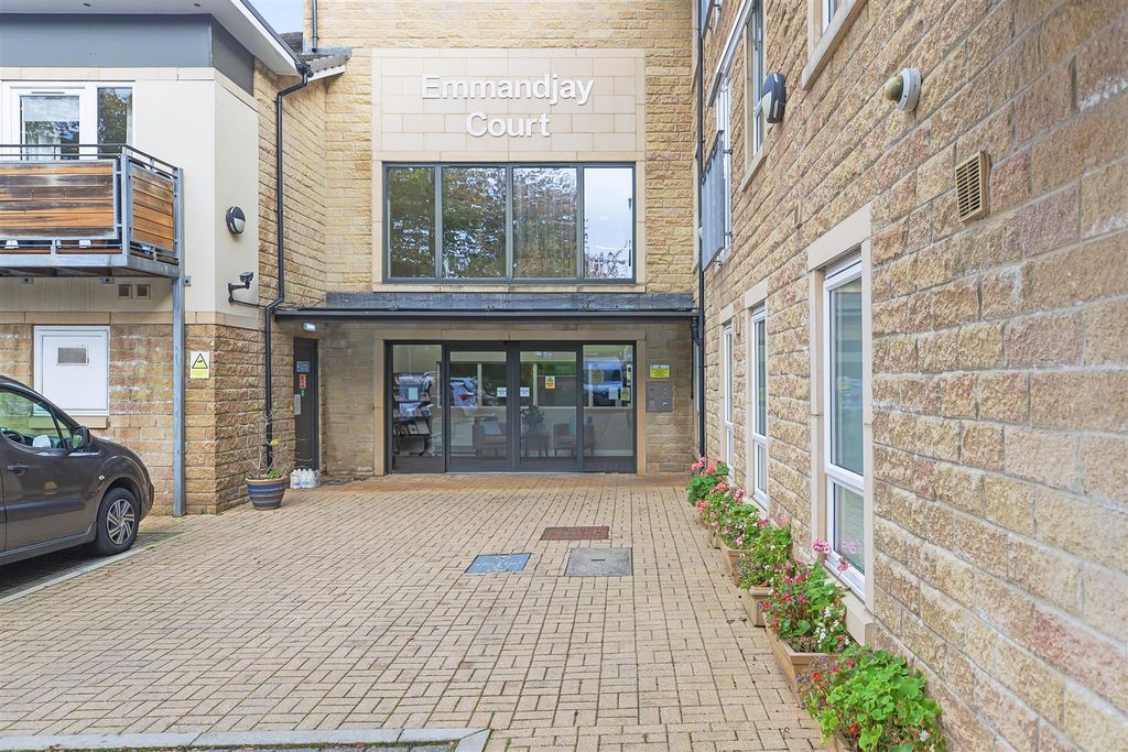 Additional image 18 of 2 bed flat for saleValley Drive, Ilkley LS29
