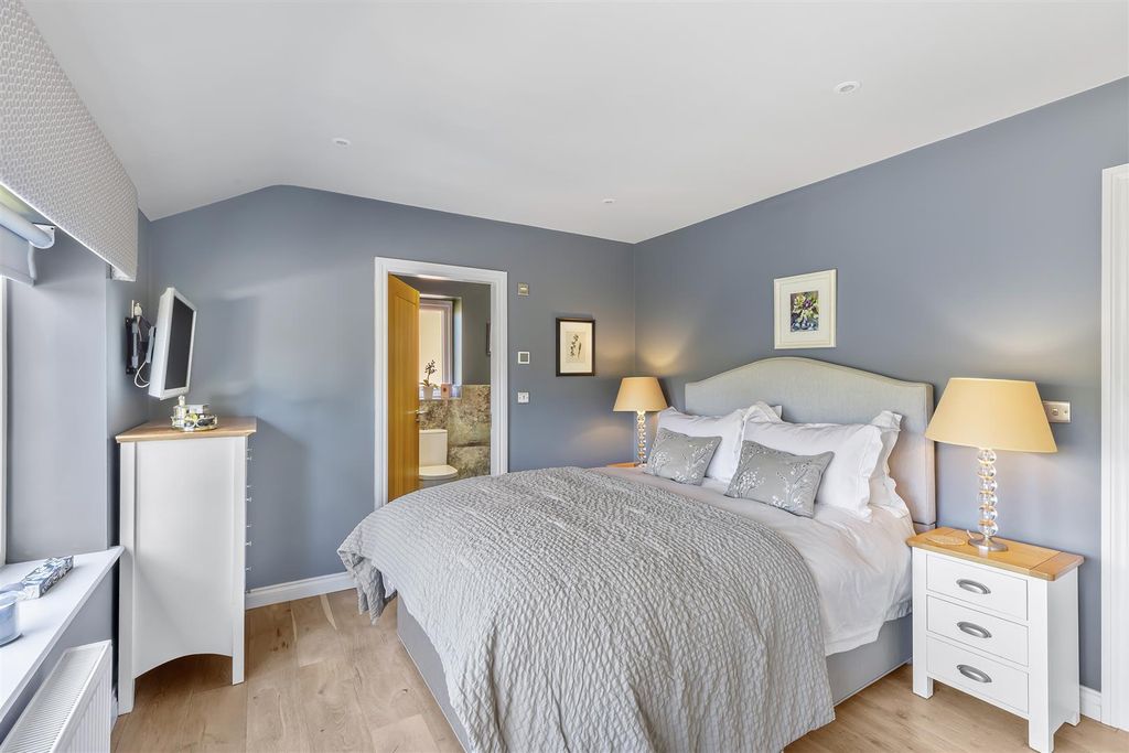 Additional image 14 of 4 bed detached house for saleLeeds Road, Ilkley LS29