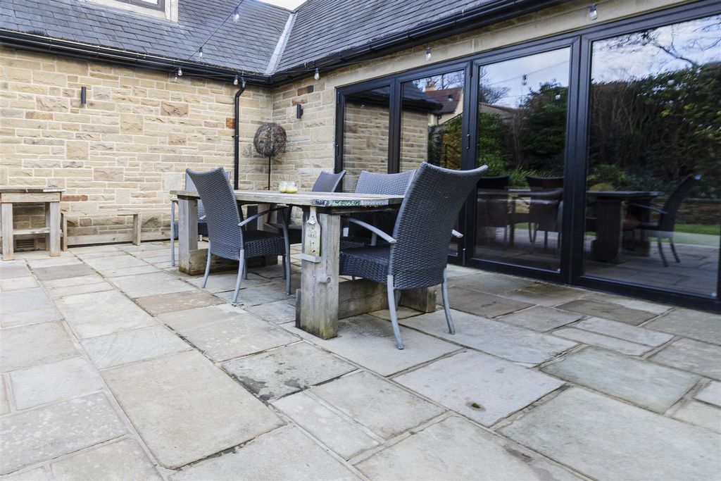 Additional image 64 of 4 bed detached house for saleOakfield Road, Birkby, Huddersfield HD2