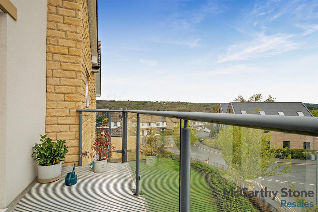 Additional image 9 of 2 bed flat for saleChesterton Court, Railway Road, Ilkley LS29
