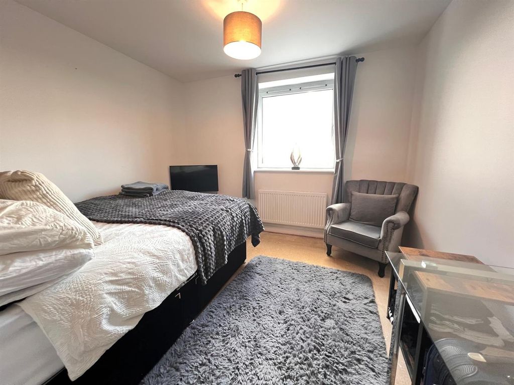 Additional image 5 of 2 bed flat for saleCentreway Apartments, Axon Place, Ilford IG1