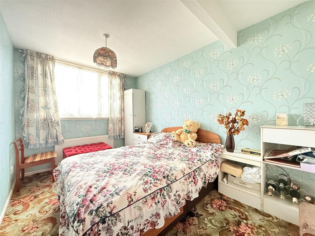 Additional image 10 of 3 bed semi-detached house for saleGrosvenor Road, Hyde SK14