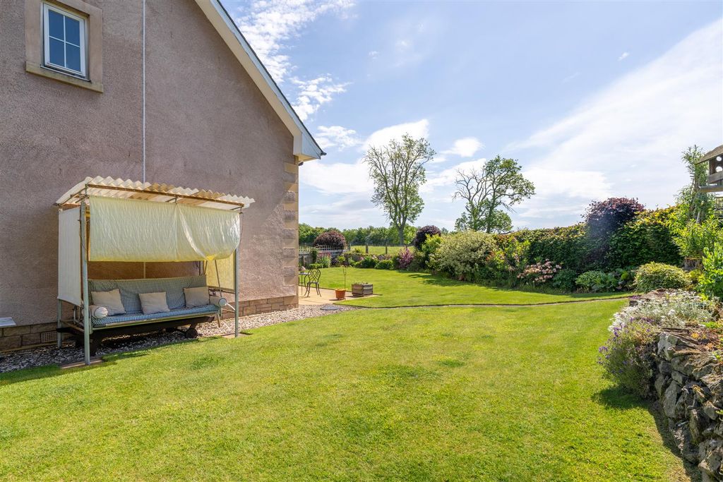 Additional image 27 of 4 bed property for sale7 West Nisbet Steading, Jedburgh TD8