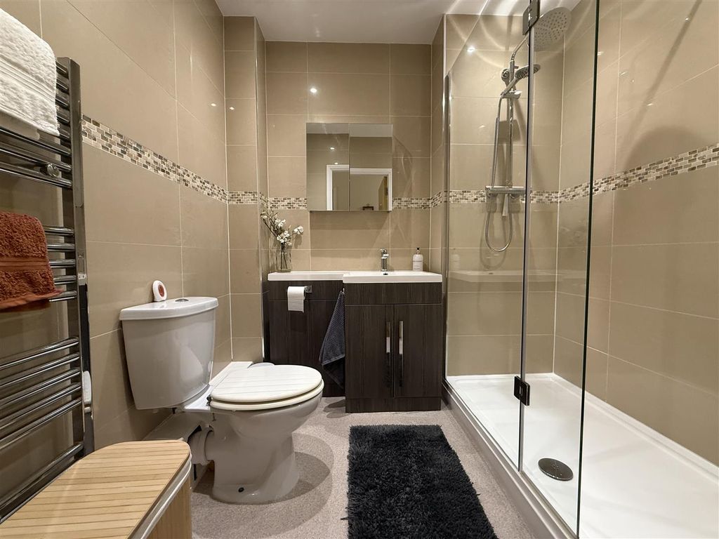 Additional image 9 of 2 bed flat for saleWalnut Close, Hyde SK14