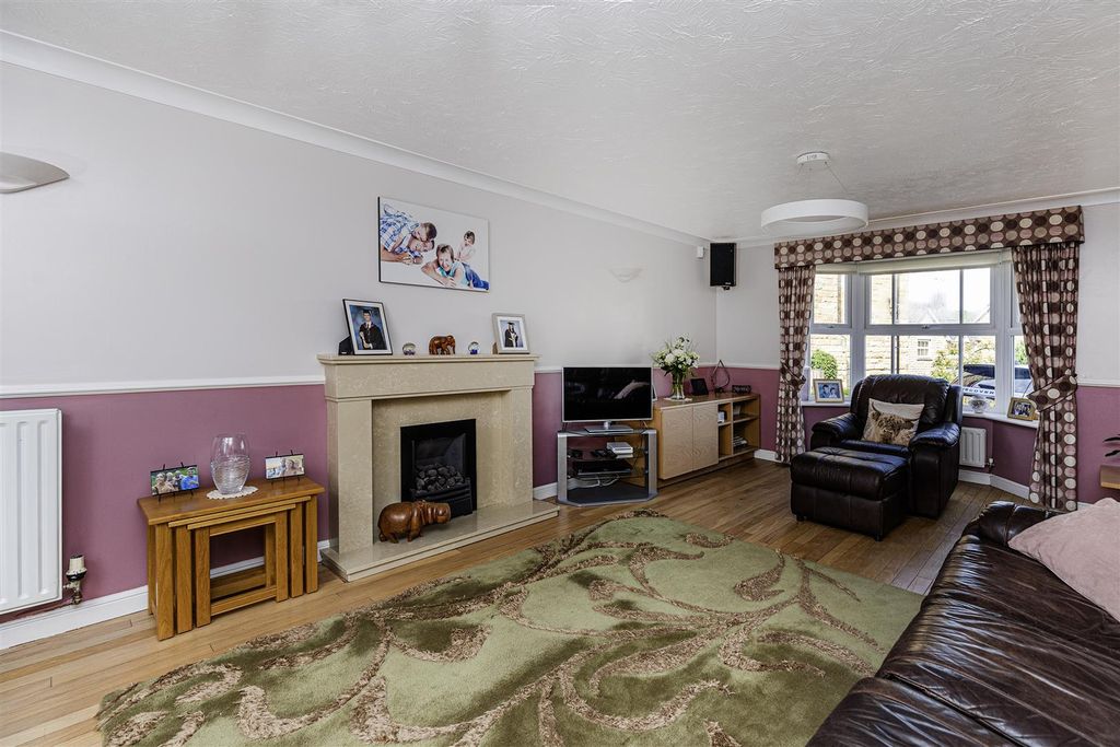 Additional image 6 of 5 bed detached house for saleWhitebeam Park, Birkby, Huddersfield HD2