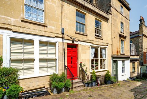 Hay Hill, Bath BA1