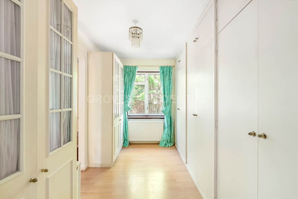Additional image 11 of 5 bed detached house for saleWarbank Lane, Kingston Upon Thames KT2
