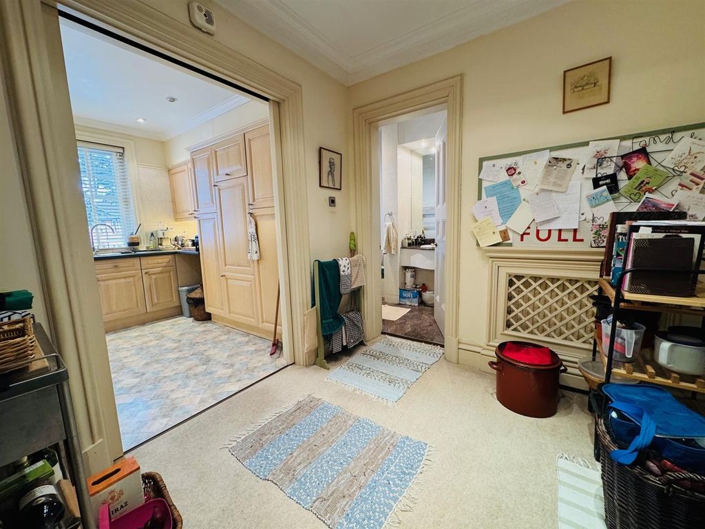 Additional image 7 of 2 bed flat for saleWesterfield Road, Ipswich IP4