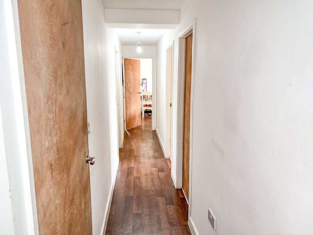 Additional image 6 of 2 bed flat for saleParkwood Rise, Keighley BD21