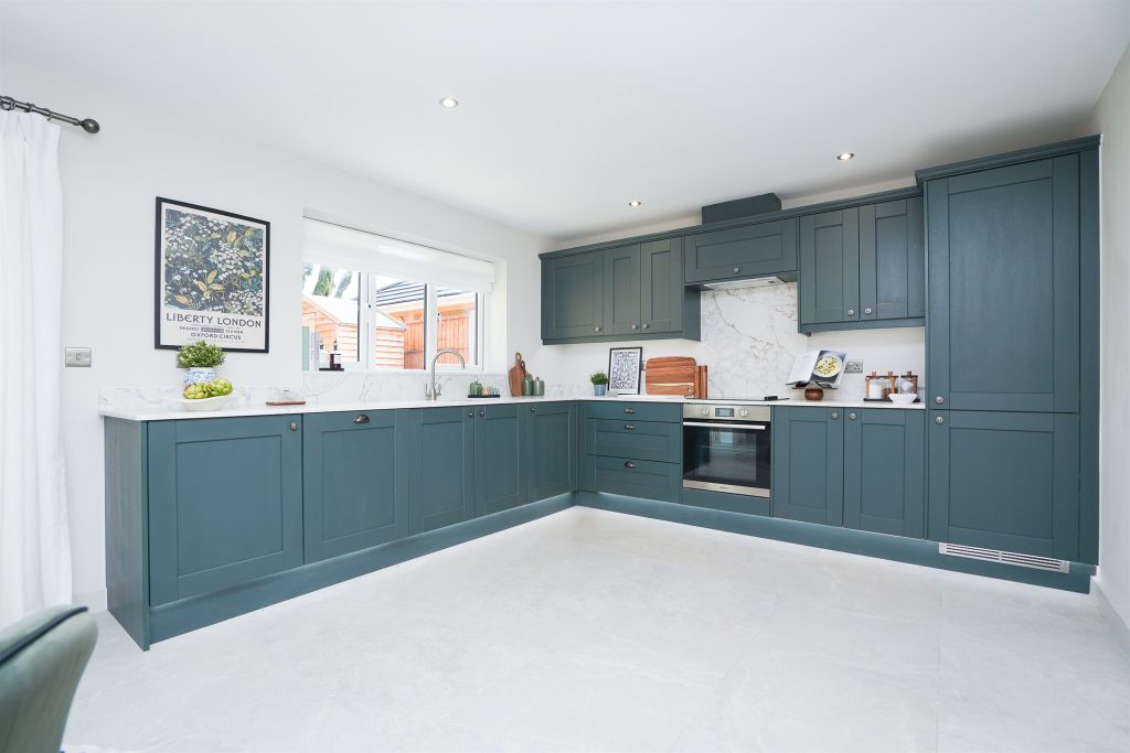 Additional image 3 of 4 bed detached house for saleNicholson Court, Kidderminster DY10