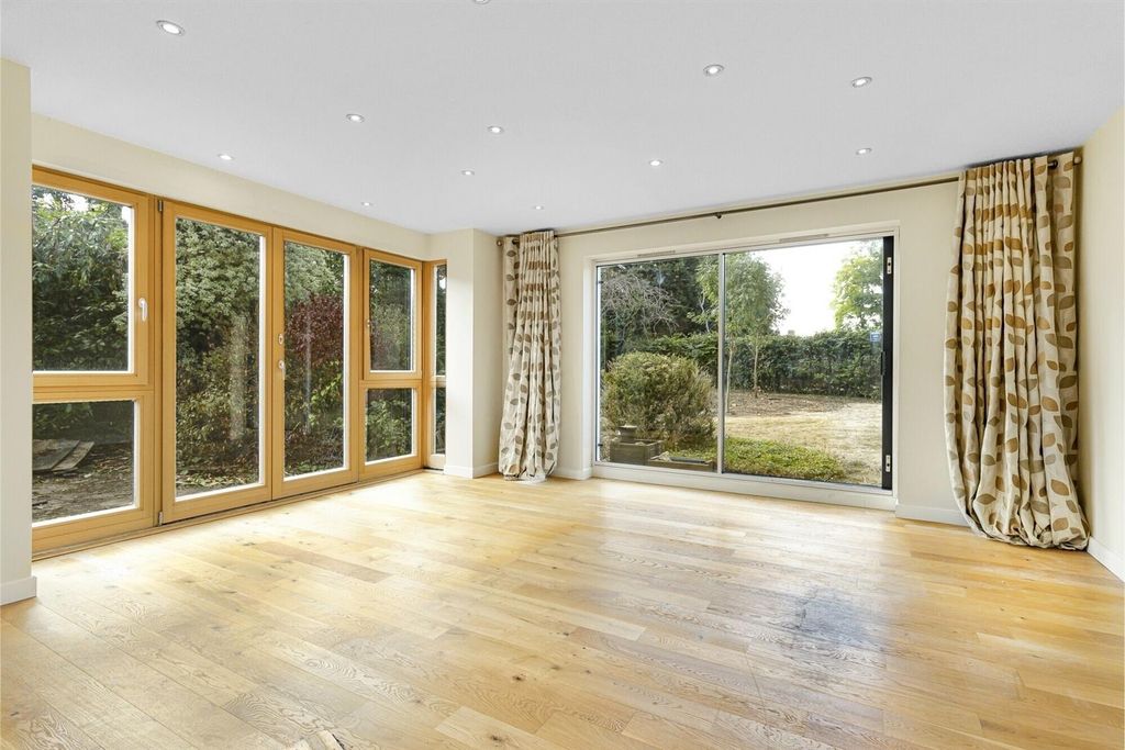 Additional image 14 of 4 bed detached house for saleHigh Street, Hemingford Abbots, Huntingdon PE28