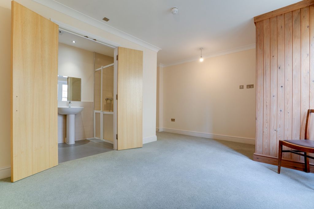 Additional image 7 of 2 bed flat for saleSandalwood Apartments, Comberton Road, Kidderminster DY10