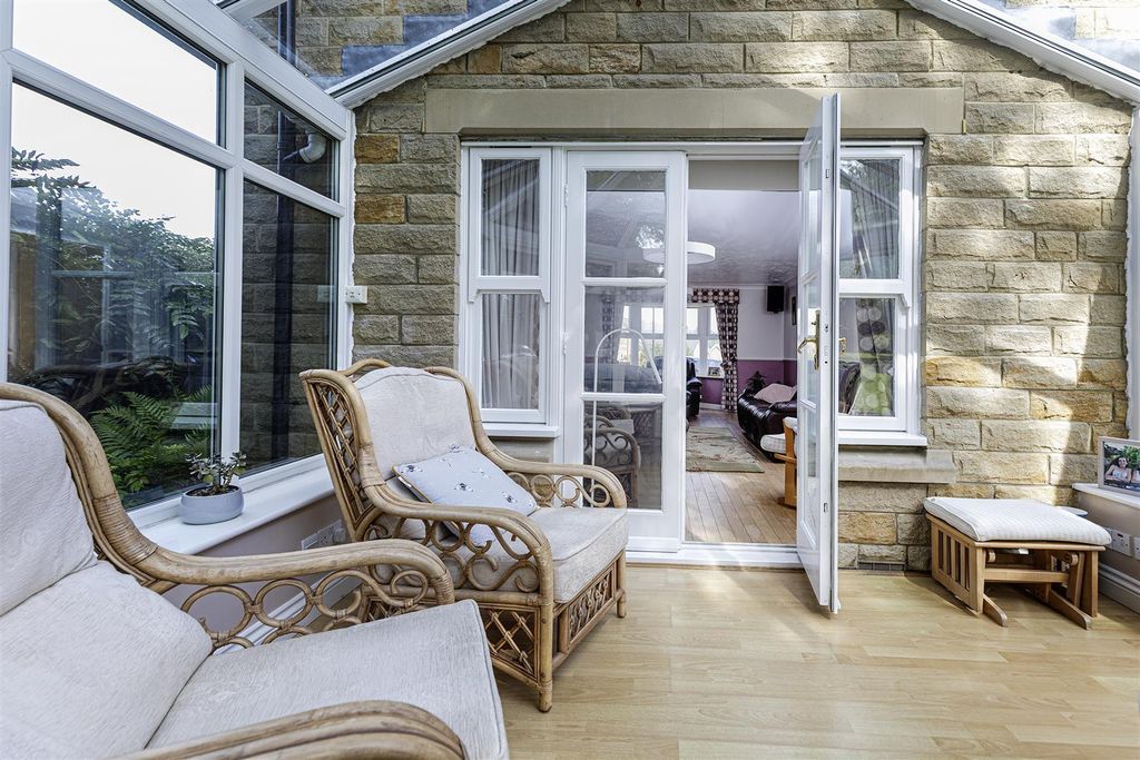 Additional image 10 of 5 bed detached house for saleWhitebeam Park, Birkby, Huddersfield HD2