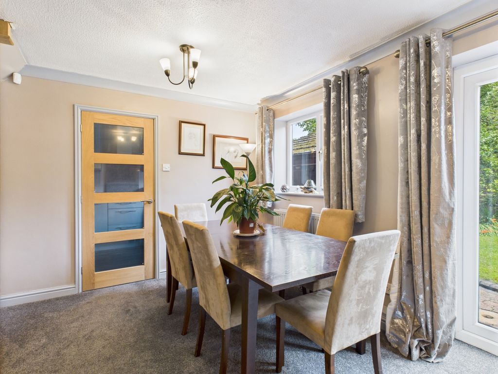 Additional image 4 of 4 bed detached house for saleFirethorn Drive, Godley, Hyde SK14