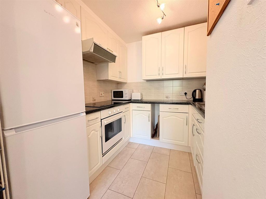 Additional image 3 of 1 bed flat for saleLowry Court, Hyde SK14