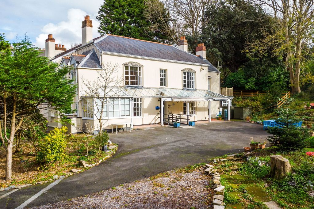8 bed detached house for saleLangleigh Road, Ilfracombe, North Devon EX34