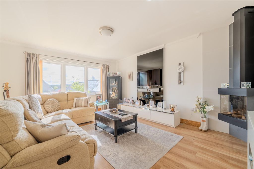 Additional image 5 of 3 bed bungalow for sale16 Riverside View, Kelso TD5
