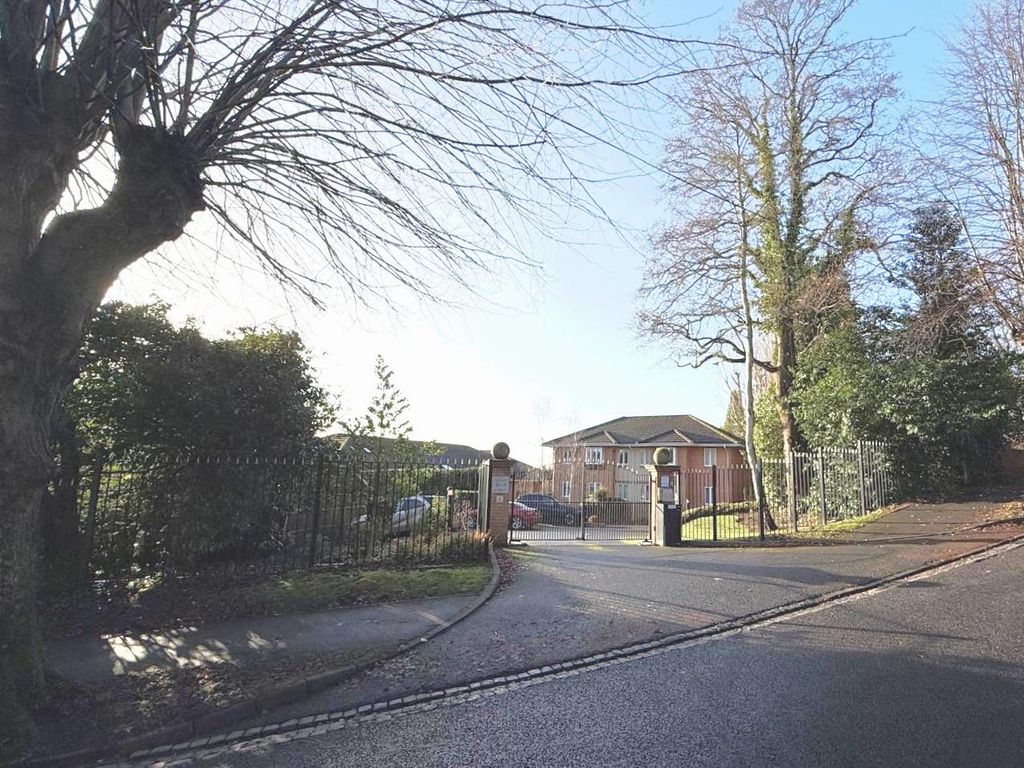 Additional image 20 of 2 bed flat for saleOldnall Road, Kidderminster DY10