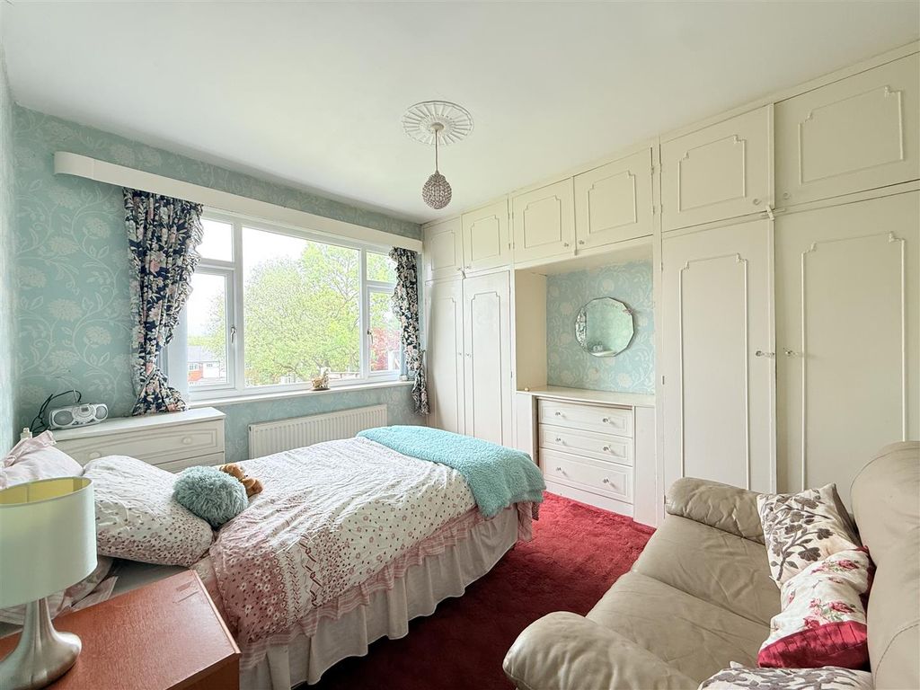 Additional image 12 of 3 bed semi-detached house for saleGrosvenor Road, Hyde SK14