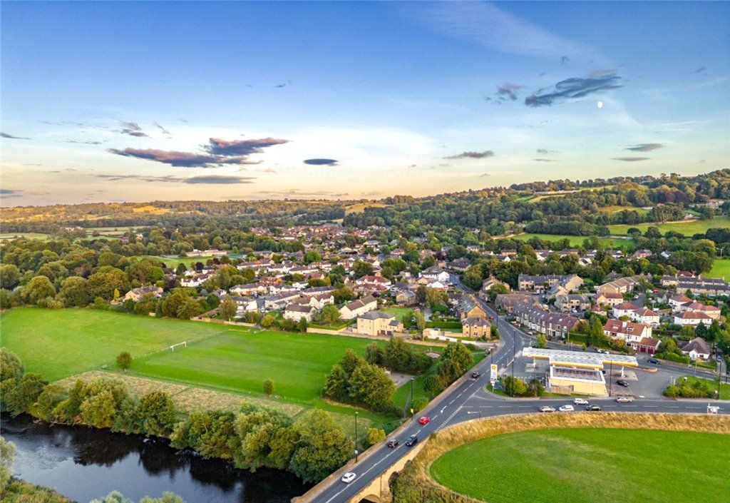 Land for salePool In Wharfedale, Leeds LS21 photo 5