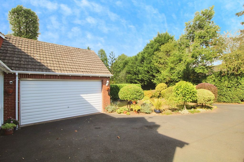 Additional image 32 of 4 bed detached house for saleHoneybrook Lane, Franche, Kidderminster DY11