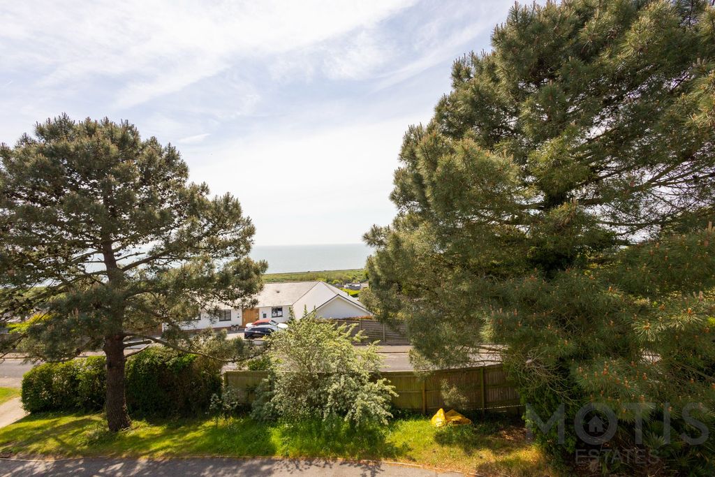 Additional image 2 of 5 bed detached house for saleSeabrook Mount, Hythe CT21