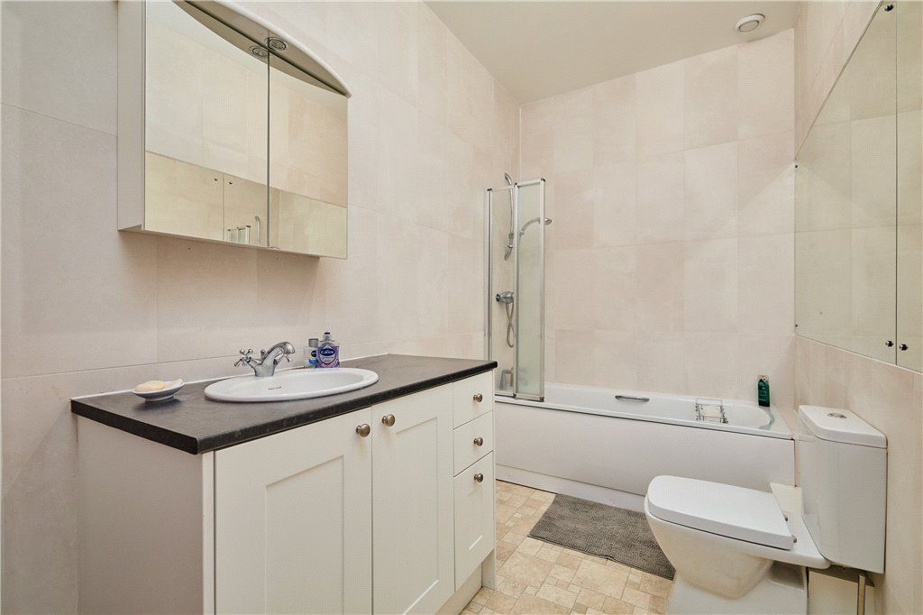 Additional image 9 of 2 bed flat for saleCow Pasture Road, Ilkley, West Yorkshire LS29
