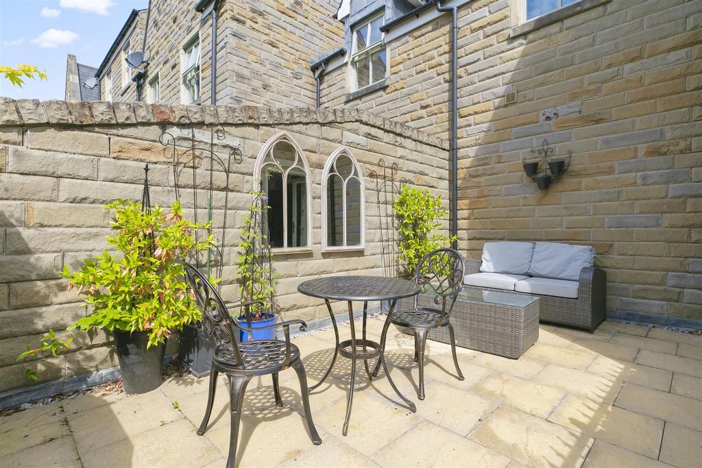 Additional image 39 of 5 bed property for saleCollege Drive, Ilkley LS29