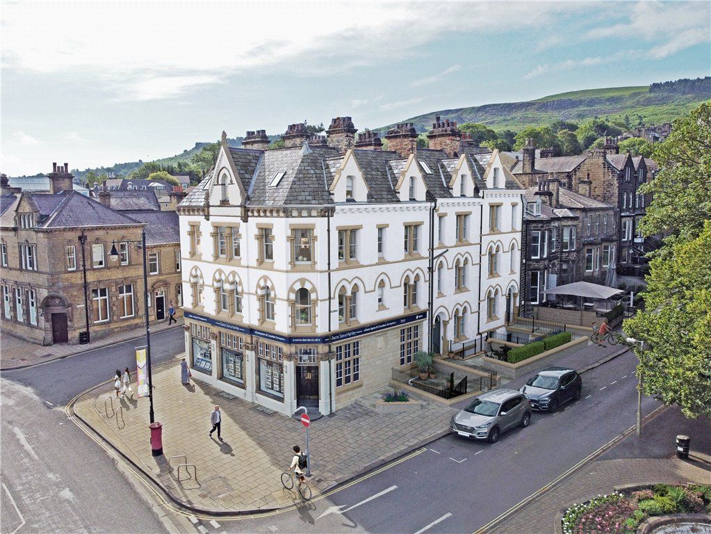 2 bed flat for saleWells Promenade, Ilkley, West Yorkshire LS29