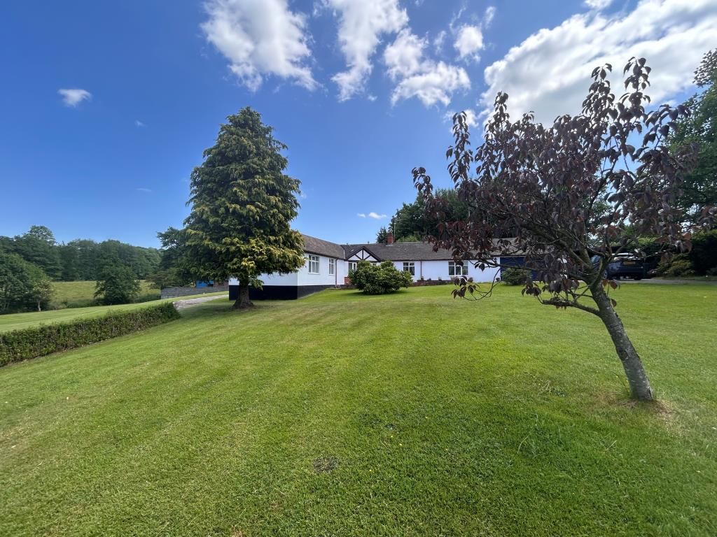 4 bed detached bungalow for saleKington, Herefordshire HR5