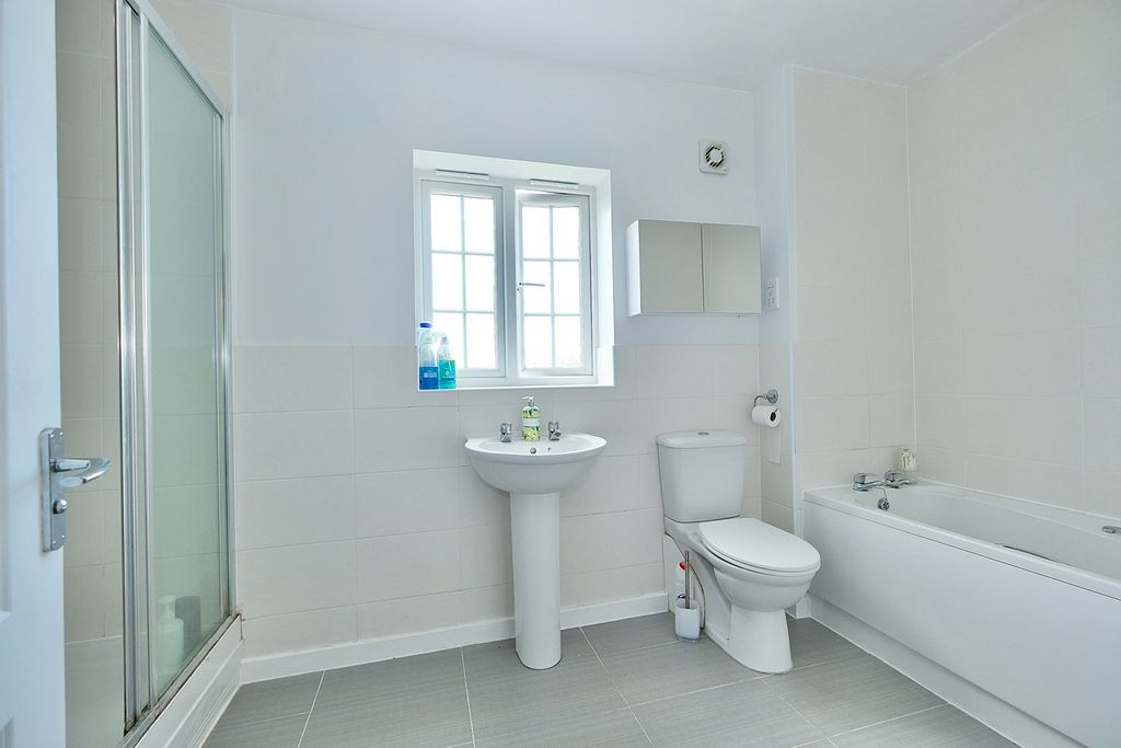 Additional image 23 of 6 bed detached house for saleJarwood Walk, Godmanchester, Huntingdon PE29