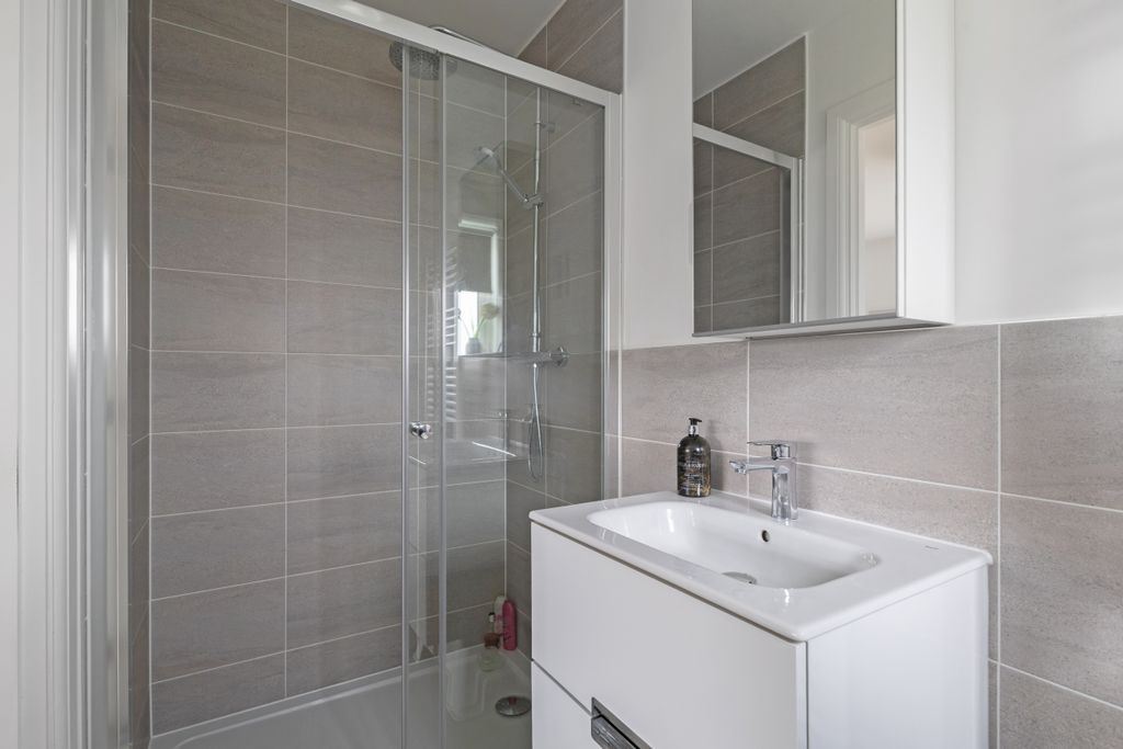 Additional image 11 of 4 bed detached house for salePidden Mead, Hungerford RG17