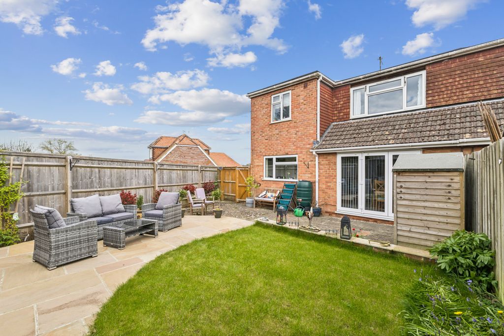 Additional image 19 of 3 bed semi-detached house for saleSarum Way, Hungerford RG17