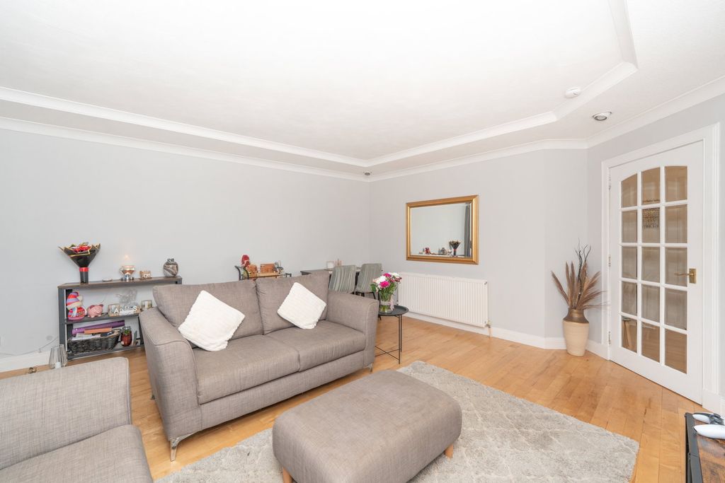 Additional image 8 of 2 bed flat for saleBranning Court, Kirkcaldy KY1