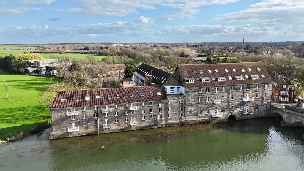 Additional image 13 of 3 bed flat for saleBridge Place, Godmanchester, Huntingdon PE29