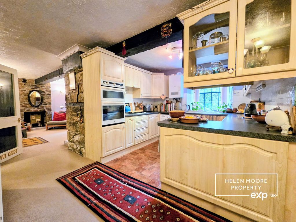 Additional image 4 of 2 bed flat for saleWoodland Court, Woodland Road, Ivybridge PL21