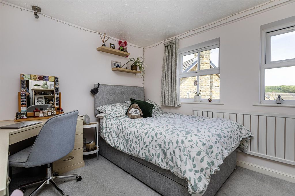 Additional image 41 of 5 bed detached house for saleWhitebeam Park, Birkby, Huddersfield HD2
