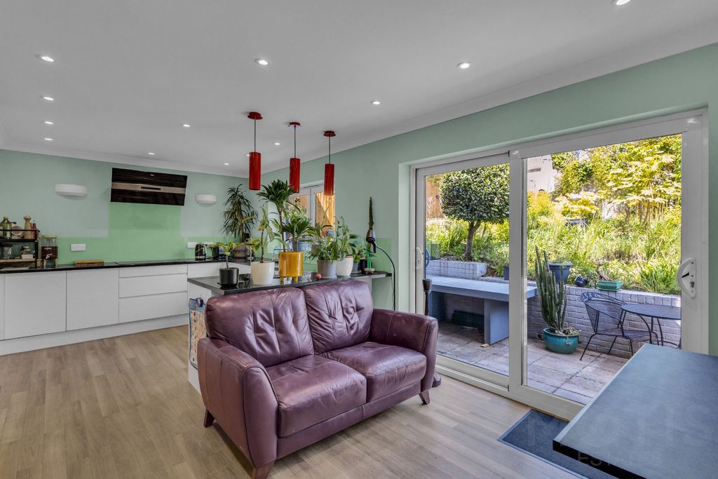 Additional image 5 of 5 bed detached house for saleSeabrook Mount, Hythe CT21
