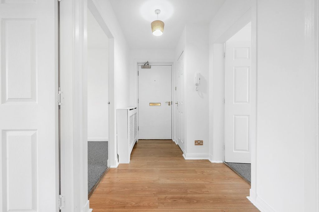 Additional image 16 of 2 bed flat for saleKing Street, Inverkeithing KY11