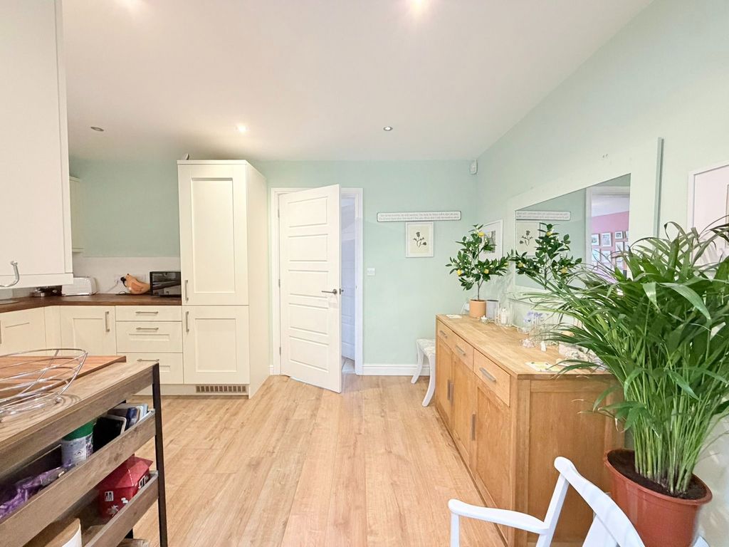 Additional image 8 of 3 bed semi-detached house for saleRowan Crescent, Gee Cross, Hyde SK14