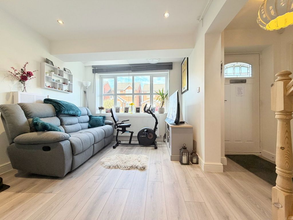 Additional image 5 of 4 bed detached house for saleRowan Crescent, Hyde SK14