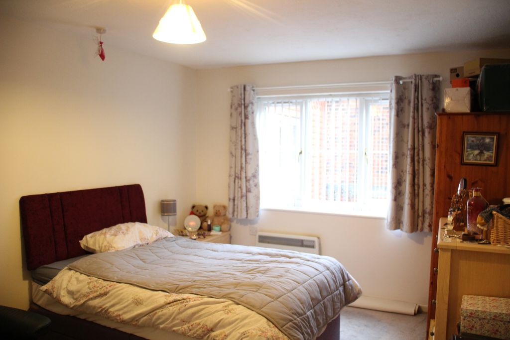 Additional image 6 of 1 bed flat for saleCrown Mews, Hungerford RG17