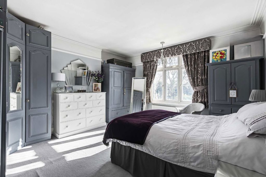 Additional image 9 of 5 bed detached house for saleCole Park Road, St Margarets TW1