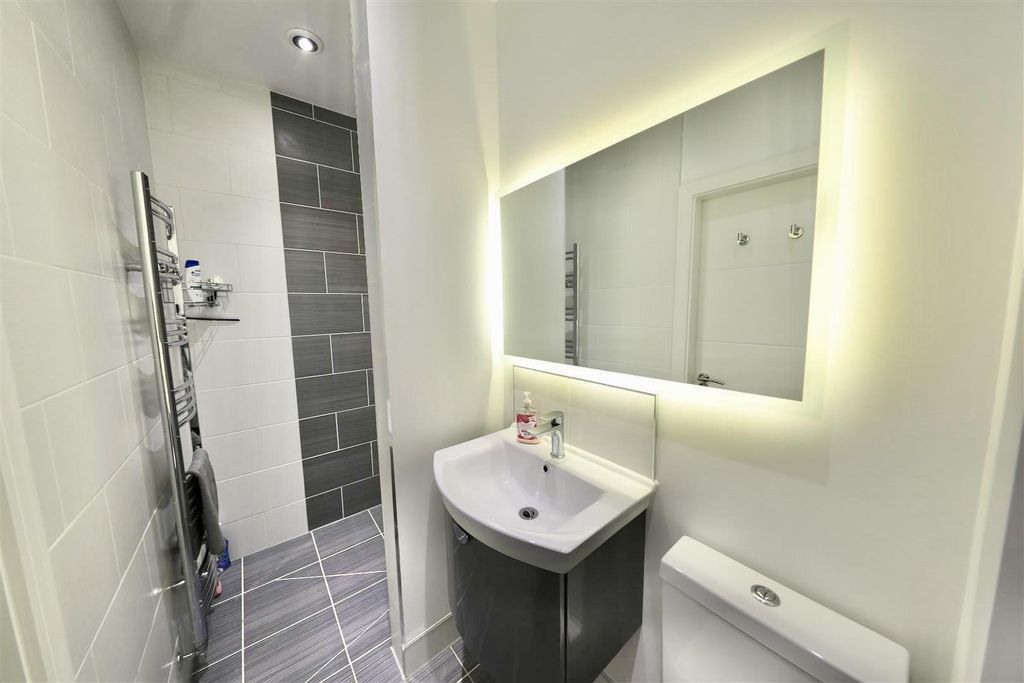 Additional image 13 of 2 bed flat for salePearson Park, Kingston Upon Hull HU5
