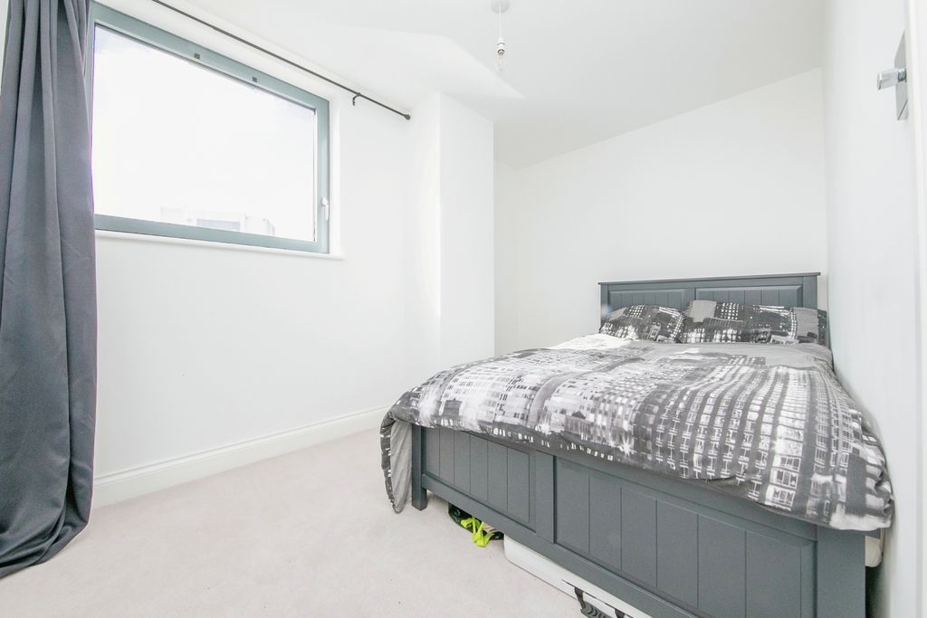 Additional image 13 of 2 bed flat for saleKey Street, Ipswich, Suffolk IP4