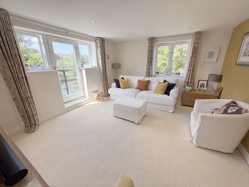 Additional image 6 of 2 bed flat for saleOvaltine Court, Ovaltine Drive, Kings Langley WD4